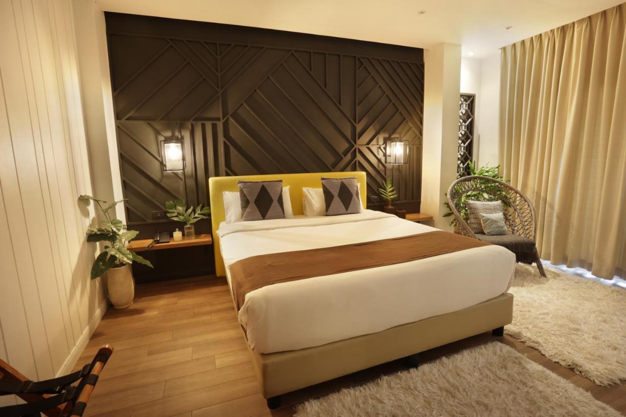 The Bourke Hotel Davao City Exteriér fotografie