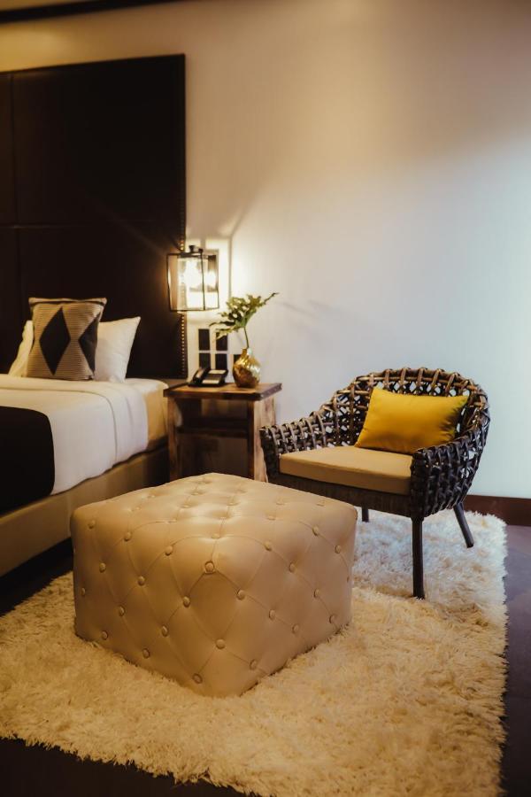 The Bourke Hotel Davao City Exteriér fotografie